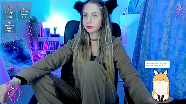 Snapshot of GrayceWild chatting on December 2024 02:39:02 PM GrayceWild online show from December 2024 02:39:02 PM
