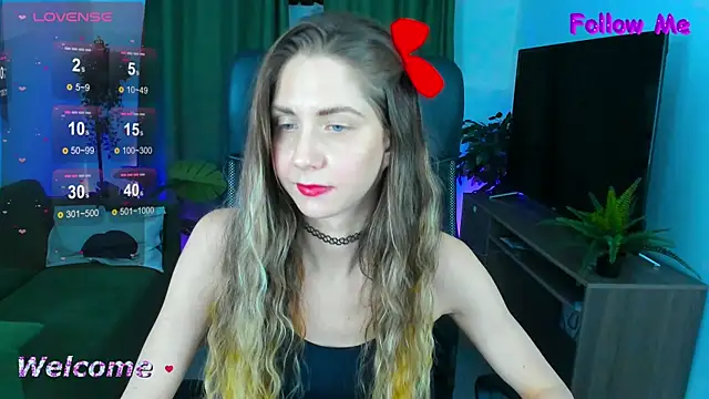 Snapshot of GrayceWild chatting on January 2025 08:40:01 AM GrayceWild online show from January 2025 08:40:01 AM