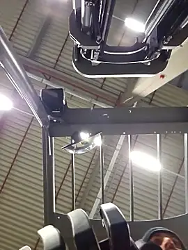 Afti2828 online show from November 2025 05:43:01 AM