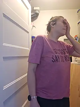 Snapshot of Ellie-L-Elizabeth chatting on February 2026 05:20:01 PM Ellie-L-Elizabeth online show from February 2026 05:20:01 PM