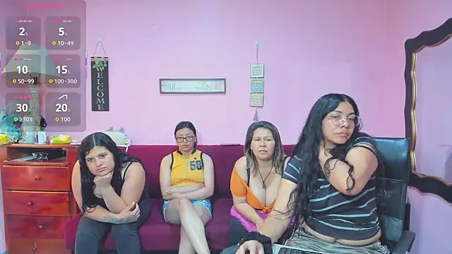 lesbiancuple online show from November 2025 12:48:02 PM