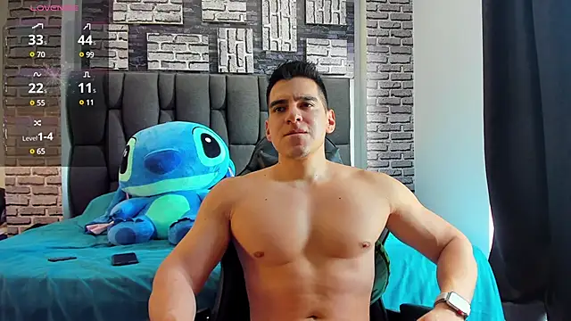 Snapshot of leyton_flex chatting on December 2024 08:15:01 PM leyton flex online show from December 2024 08:15:01 PM