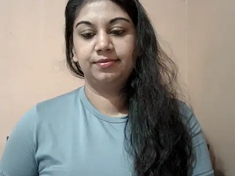 Snapshot of bellachow10 chatting on May 2026 06:19:01 AM bellachow10 online show from May 2026 06:19:01 AM