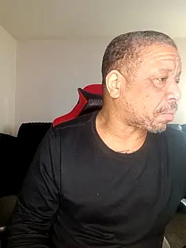 Snapshot of yellowwetfox chatting on February 2026 05:19:02 PM yellowwetfox online show from February 2026 05:19:02 PM