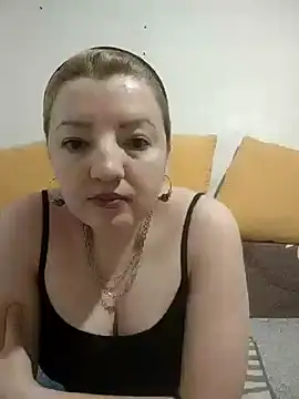 Snapshot of stefanyharper16 chatting on February 2025 12:44:02 PM stefanyharper16 online show from February 2025 12:44:02 PM