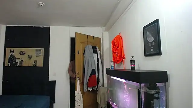 Snapshot of romeolovedark chatting on January 2025 01:31:02 AM romeolovedark online show from January 2025 01:31:02 AM