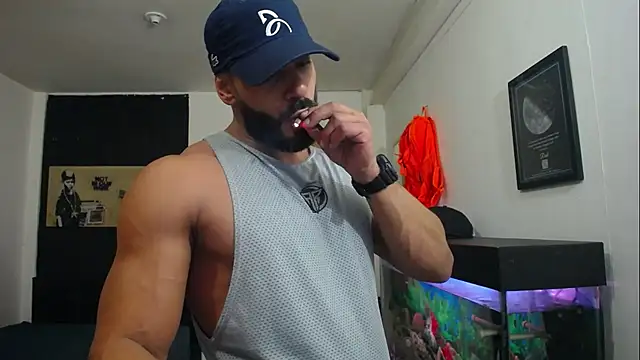 Snapshot of romeolovedark chatting on February 2025 06:24:02 AM romeolovedark online show from February 2025 06:24:02 AM