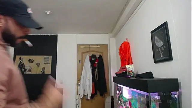 Snapshot of romeolovedark chatting on February 2025 02:50:01 AM romeolovedark online show from February 2025 02:50:01 AM