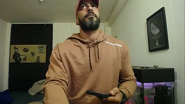 Snapshot of romeolovedark chatting on March 2025 02:04:01 AM romeolovedark online show from March 2025 02:04:01 AM