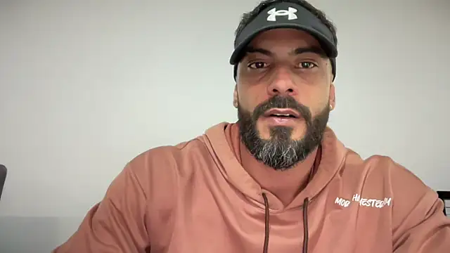 Snapshot of romeolovedark chatting on March 2025 08:21:02 AM romeolovedark online show from March 2025 08:21:02 AM