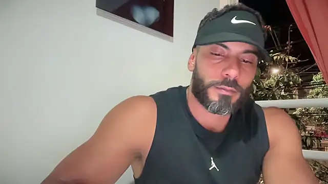 Snapshot of romeolovedark chatting on September 2025 04:12:01 AM romeolovedark online show from September 2025 04:12:01 AM