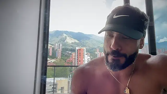 Snapshot of romeolovedark chatting on October 2025 05:55:02 PM romeolovedark online show from October 2025 05:55:02 PM