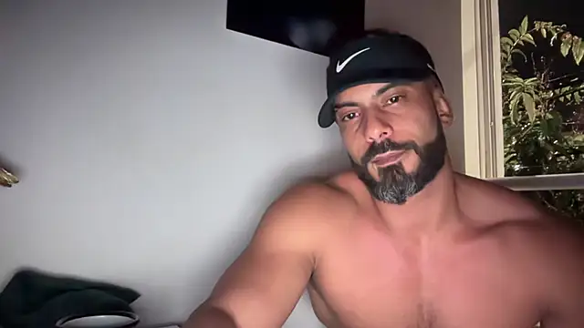 Snapshot of romeolovedark chatting on October 2025 04:46:01 AM romeolovedark online show from October 2025 04:46:01 AM