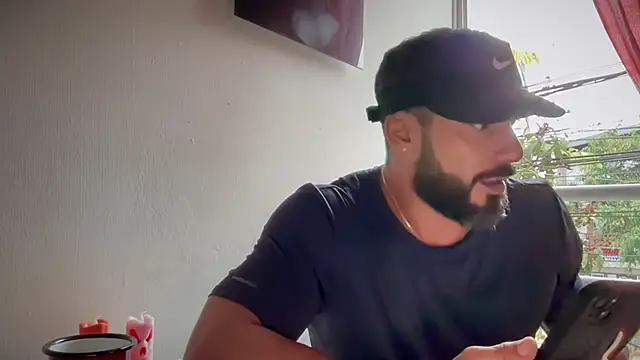 Snapshot of romeolovedark chatting on November 2025 09:57:02 PM romeolovedark online show from November 2025 09:57:02 PM