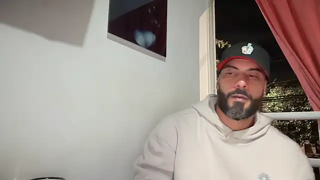 Snapshot of romeolovedark chatting on November 2025 04:56:01 AM romeolovedark online show from November 2025 04:56:01 AM