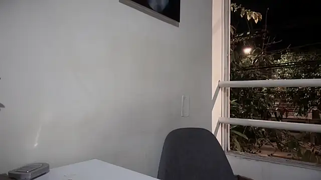 Snapshot of romeolovedark chatting on November 2025 05:52:01 AM romeolovedark online show from November 2025 05:52:01 AM