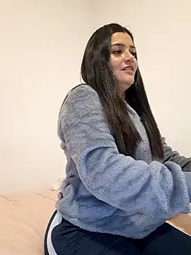 laura dirtyhot online show from December 2024 05:13:01 PM