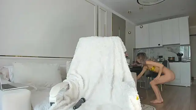 Pupasui02 online show from December 2025 06:55:02 AM