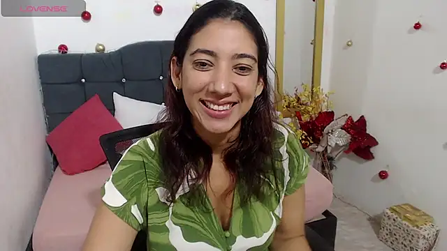 Eva Rodriguez  online show from January 2026 05:51:02 PM