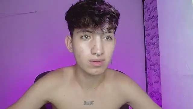 littlextreme online show from February 2025 06:50:02 AM