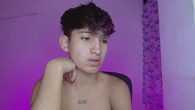 littlextreme online show from February 2025 05:44:02 AM