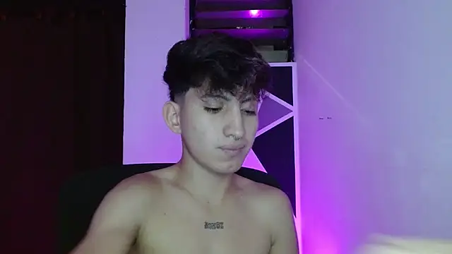 littlextreme online show from March 2025 12:49:02 AM