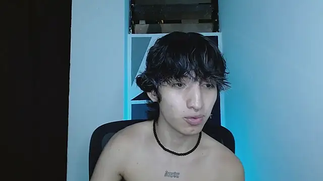 littlextreme online show from January 2026 01:19:01 AM