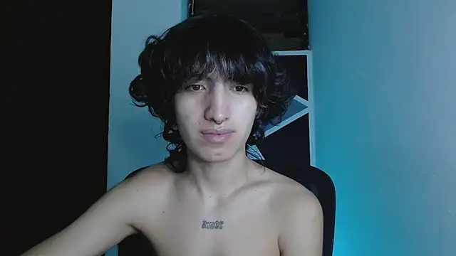 littlextreme online show from May 2026 04:08:02 AM