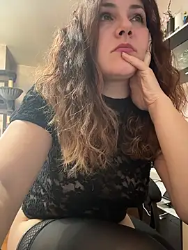 DaisyVibesss online show from February 2026 08:24:02 AM