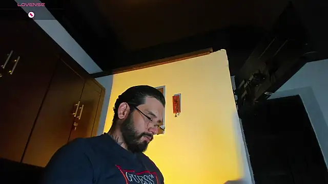 CamiloGray  online show from January 2026 01:49:02 PM