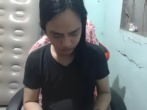 itsmacky4u online show from November 2025 04:07:01 PM