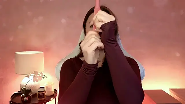 MilaFleur online show from February 2026 03:38:01 PM