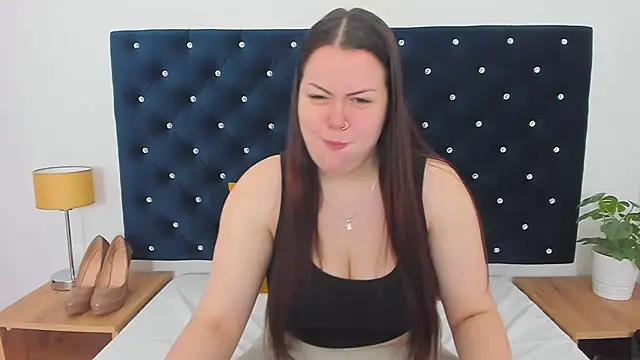 EvaLick online show from February 2025 06:03:01 AM