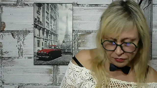 divahot08 online show from January 2026 05:06:01 PM