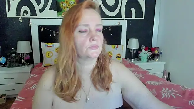 Snapshot of SinFulTitsDD chatting on March 2025 08:43:02 PM SinFulTitsDD online show from March 2025 08:43:02 PM