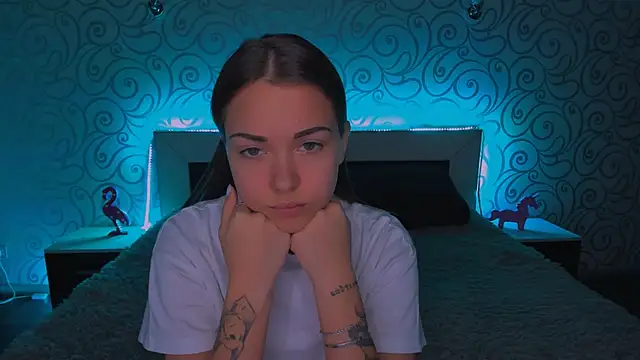 AlexaBarkley online show from December 2024 06:25:02 AM