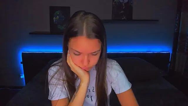 AlexaBarkley online show from November 2025 12:10:02 AM