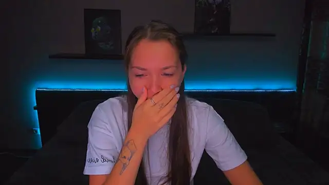 AlexaBarkley online show from December 2025 12:16:02 AM