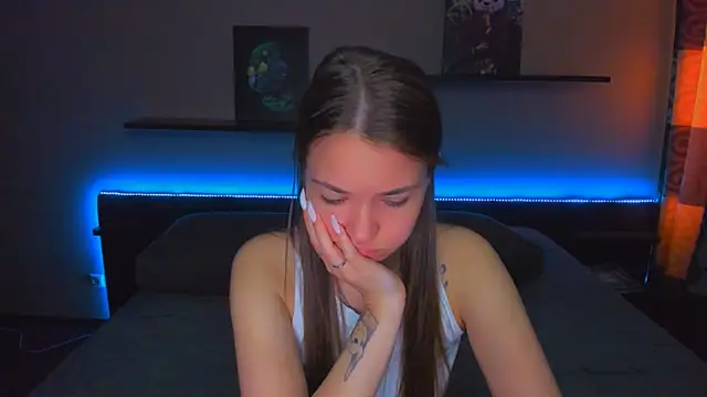 Snapshot of AlexaBarkley chatting on April 2026 12:16:02 AM AlexaBarkley online show from April 2026 12:16:02 AM