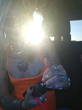 Snapshot of SheIsSomething chatting on February 2026 12:38:02 AM SheIsSomething online show from February 2026 12:38:02 AM