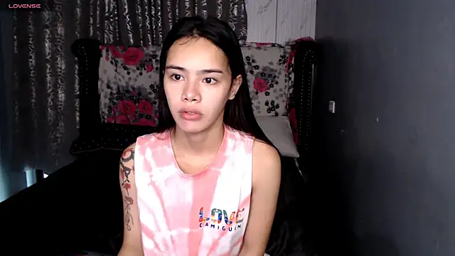 Snapshot of shecutie69 chatting on December 2025 01:36:01 AM shecutie69 online show from December 2025 01:36:01 AM