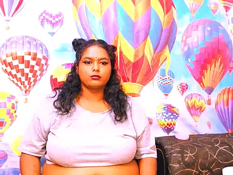 Indianfairy99 online show from December 2024 04:43:02 AM