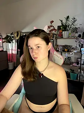 sweetest pie online show from October 2025 02:37:01 PM