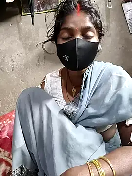 Arti032 online show from January 2026 10:48:01 PM