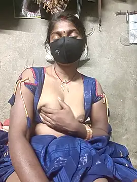 Arti032 online show from February 2026 09:33:01 PM