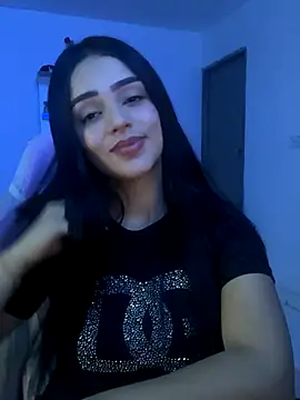 anniehart online show from December 2025 01:43:02 AM