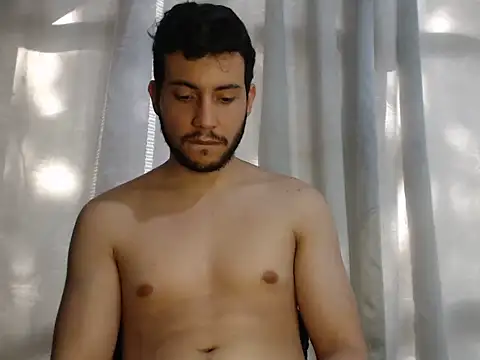 Snapshot of Armando_2002 chatting on December 2024 07:46:02 PM Armando 2002 online show from December 2024 07:46:02 PM