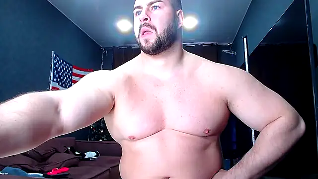 Snapshot of muscularjohnforuX chatting on February 2025 08:06:01 AM muscularjohnforuX online show from February 2025 08:06:01 AM