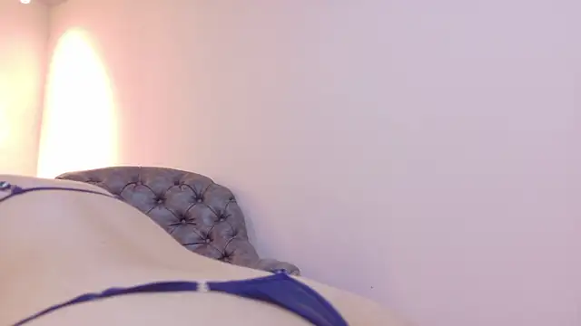 Snapshot of niky_smit chatting on February 2026 11:08:01 AM niky smit online show from February 2026 11:08:01 AM