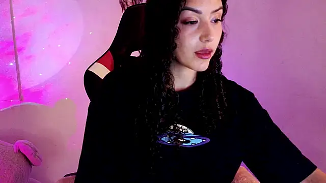 Lia Tinez online show from January 2026 12:14:02 AM